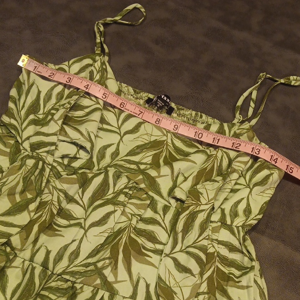 NEW! Trixxi Green Leafy Tie Front Flowy Mini Dress With Tiered Skirt - Picture 10 of 12